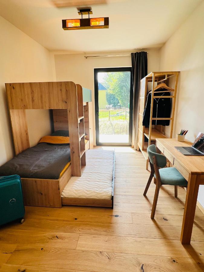Family 2 Bedroom Ski&Bike Apartment With Terrase ยันสแก ลาสเนีย ภายนอก รูปภาพ